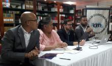 Mesa redonda sobre los aportes del Iden a la investigación